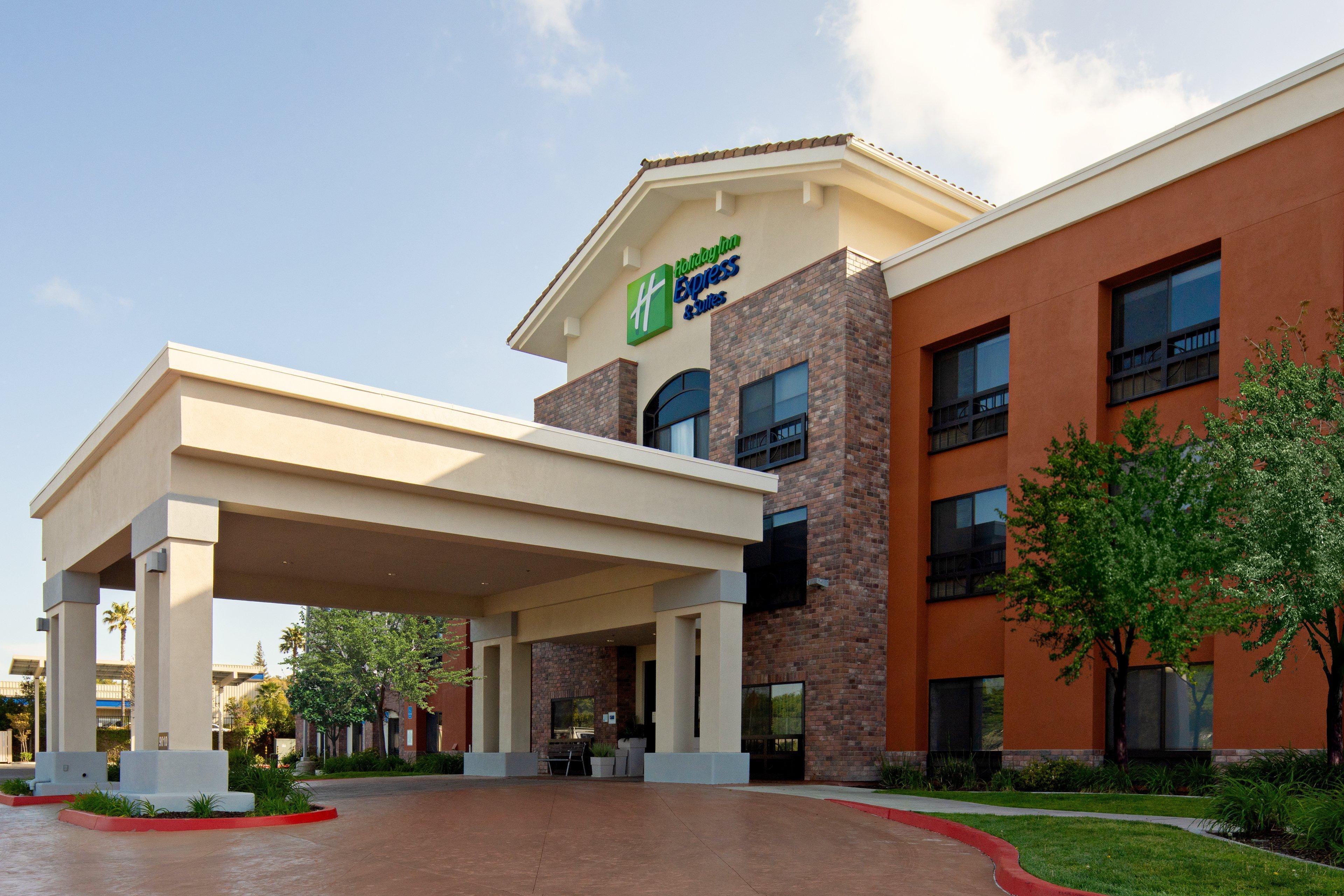 Holiday Inn Express Hotel & Suites Atascadero By Ihg Bagian luar foto