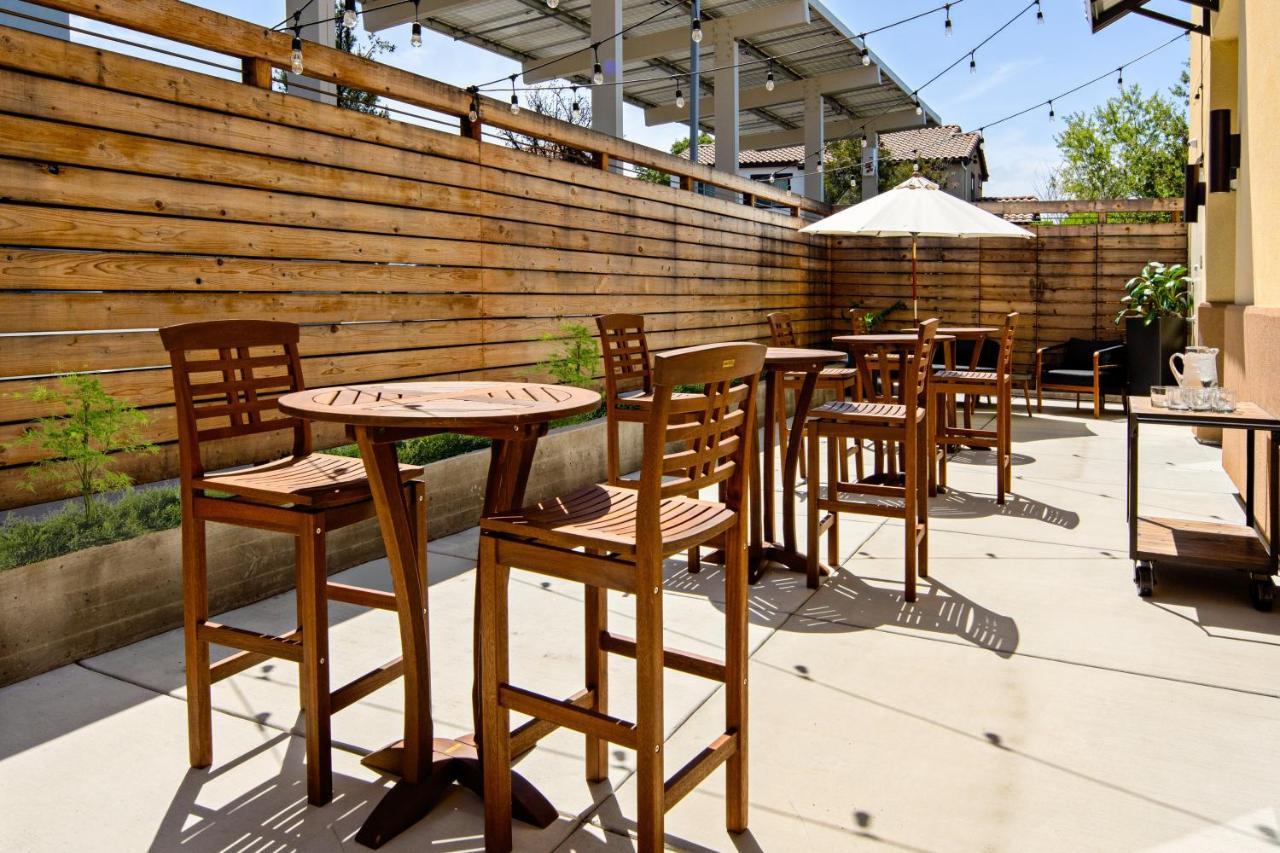 Holiday Inn Express Hotel & Suites Atascadero By Ihg Bagian luar foto