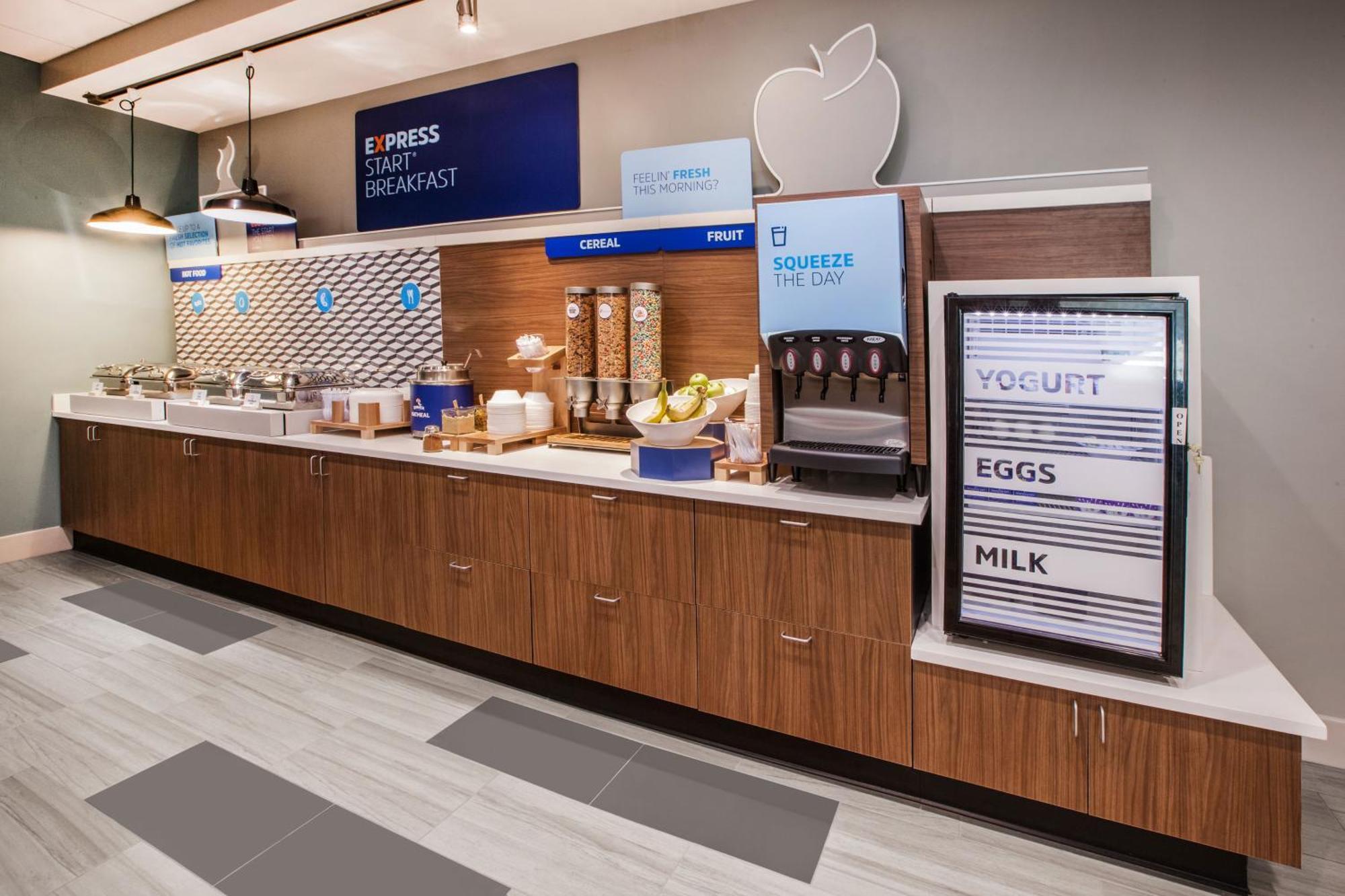 Holiday Inn Express Hotel & Suites Atascadero By Ihg Bagian luar foto